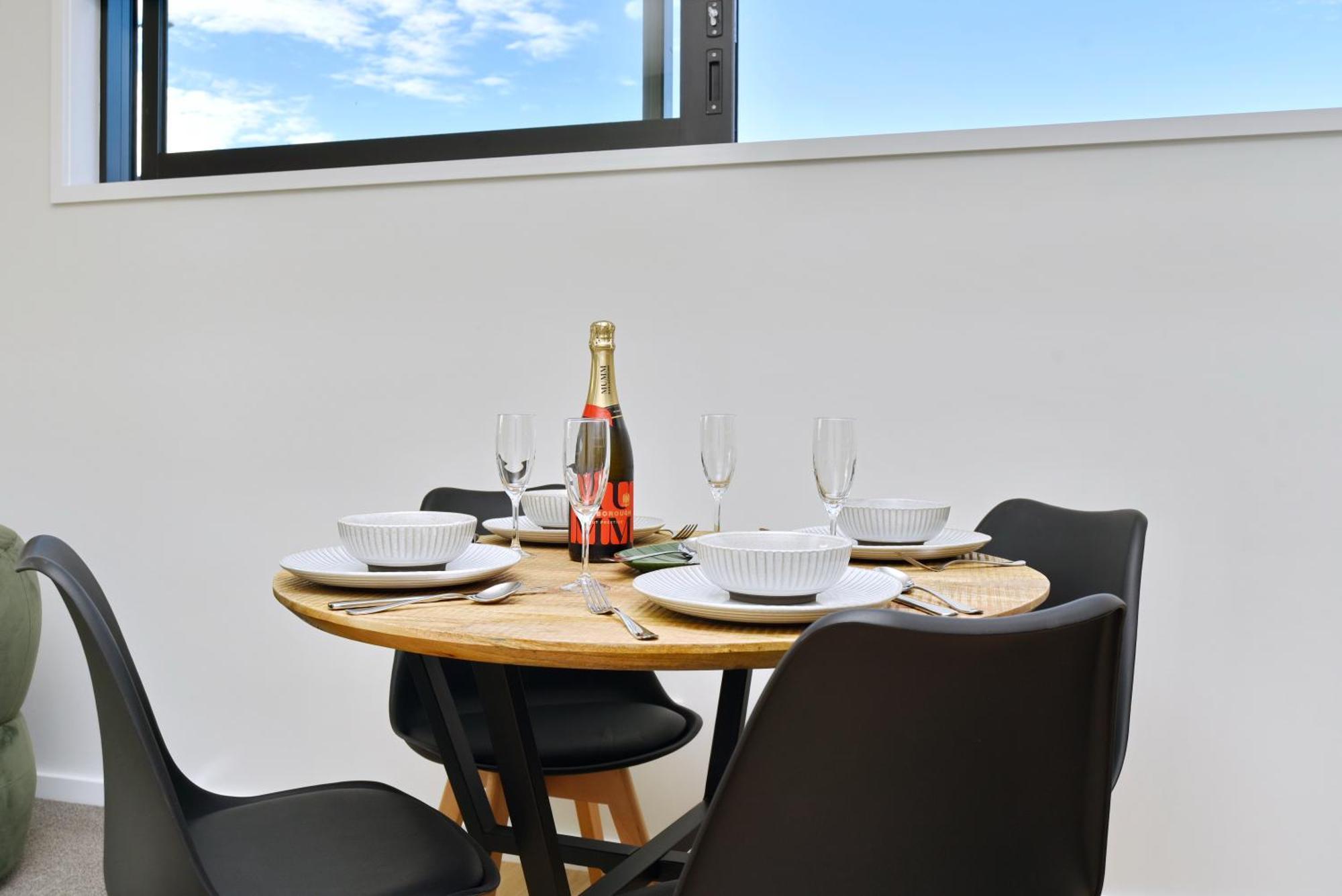 Hereford St Apartment - Christchurch Holiday Homes Exterior photo